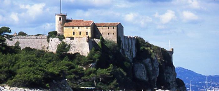 Musée du Masque de fer et du Fort Royal